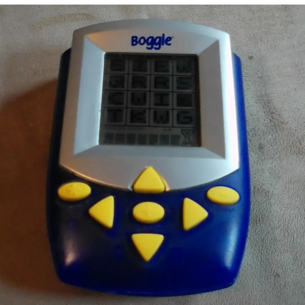 Electronic Handheld Boggle Works 2002 Hasbro Parker Bros Blue
